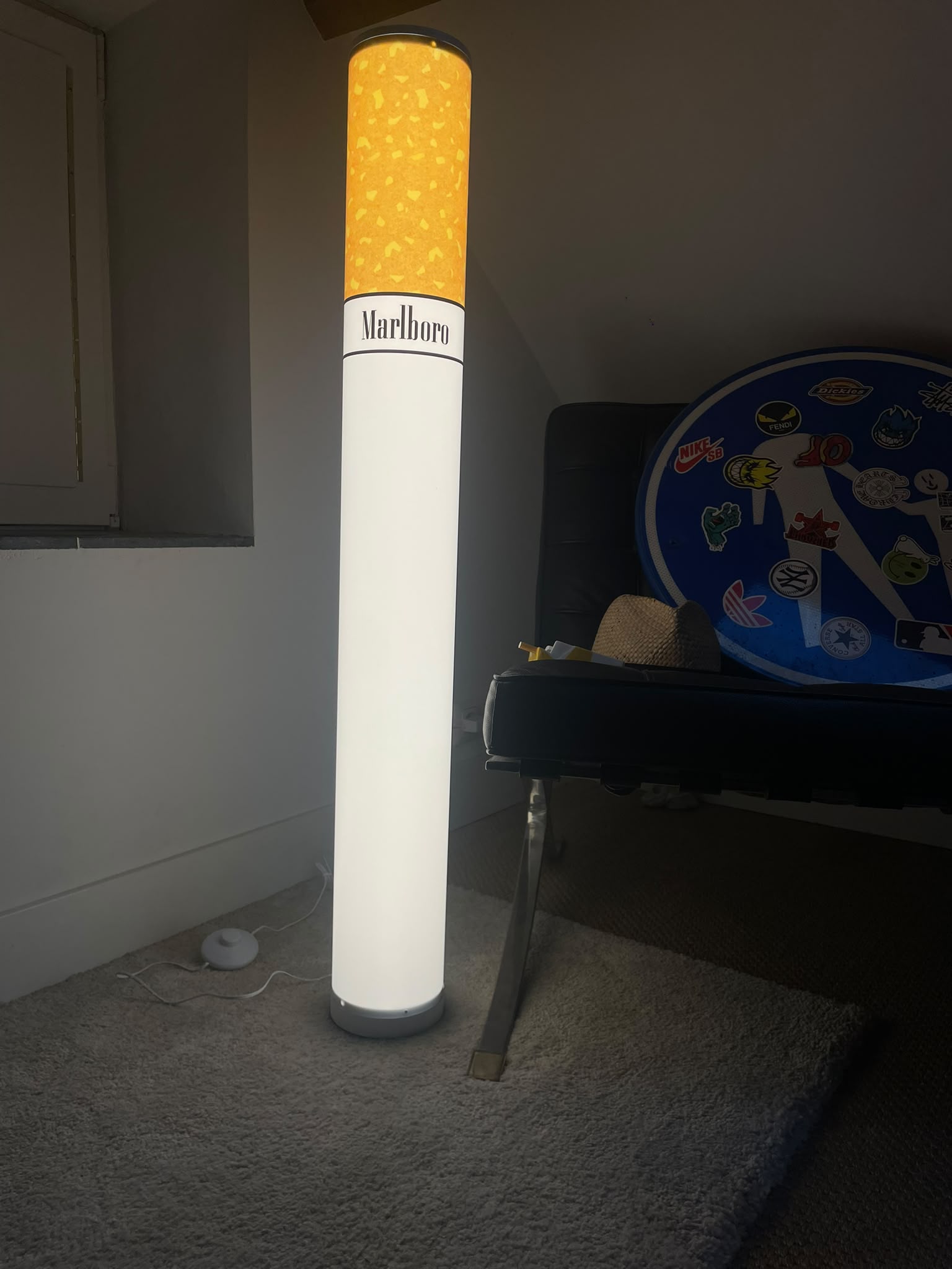Marlboro Lamp – detailfoto 2 van de LED-vloerlamp